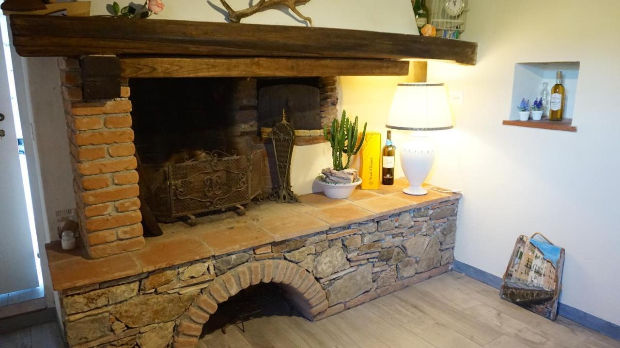 Agriturismo Le Vallilunghe Daire Lucca Dış mekan fotoğraf
